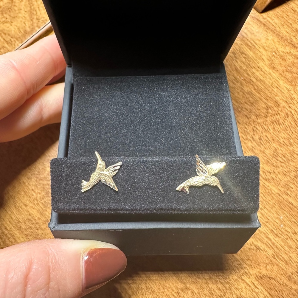 Kay: Hummingbird Earrings 14K YellowGold